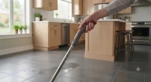 An ergonomic handle design on string mops for kitchen floors for effortless cleaning.